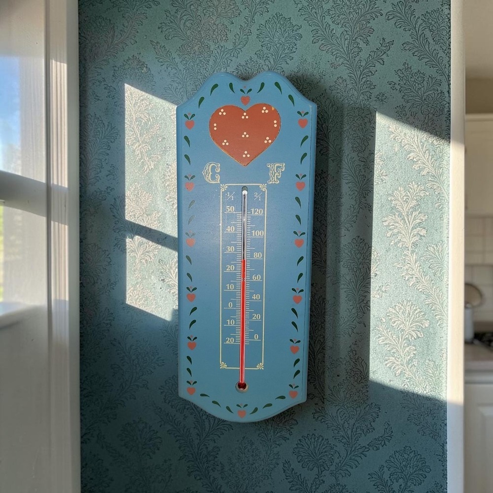 Vintage Wooden Wall Thermometer Hand Painted Heart Folk Art Country Farmhouse